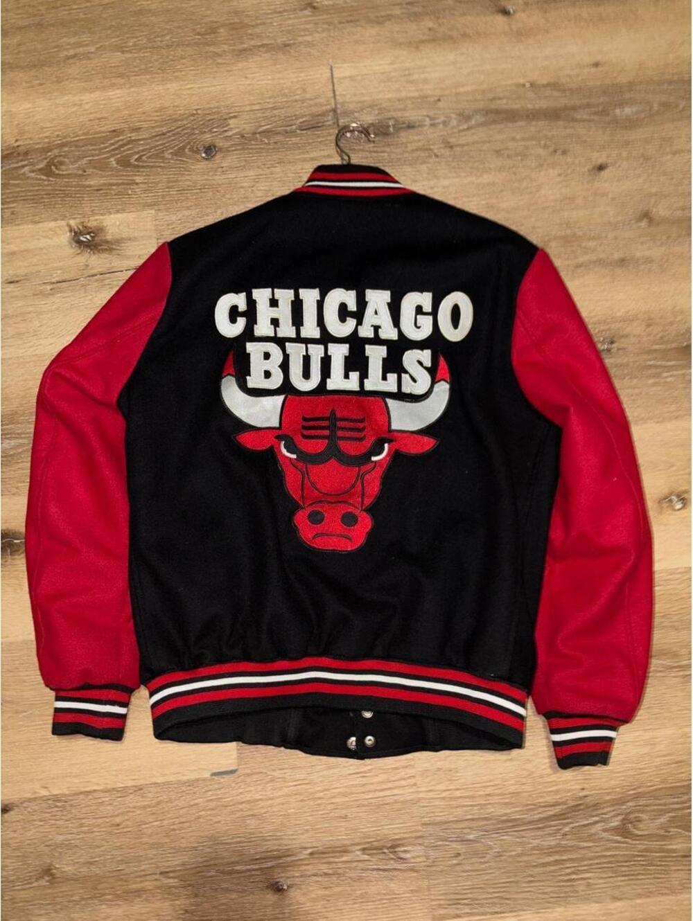 Chicago Bulls Real Leather Embroidered Varsity Jacket Medium